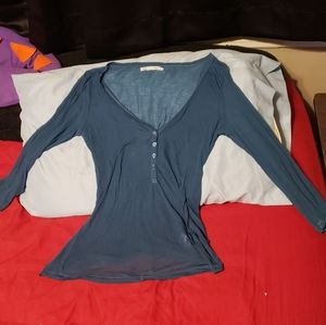 Thin,  sheer blue quarter sleeve